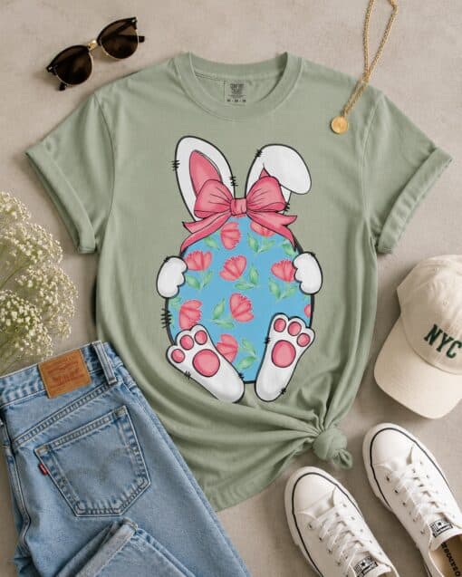 Bunny with an Egg